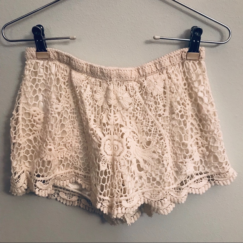 Cream Lace Shorts